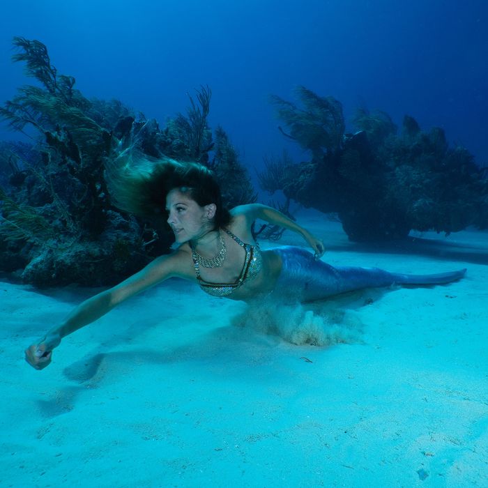 03-mermaids-01.w700.h700.jpg